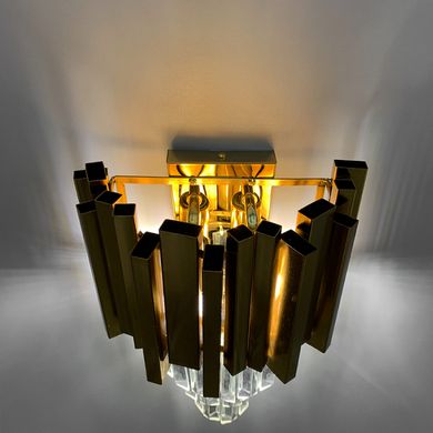 Настенный хрустальный светильник в золотом каркасе WS 152/2